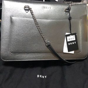 DKNY